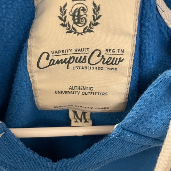 UCLA V neck Hoodie - Picture 2 of 2